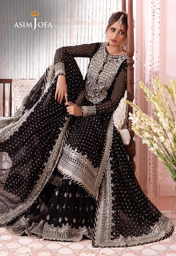AJ Embroidered Black Chiffon Lehenga