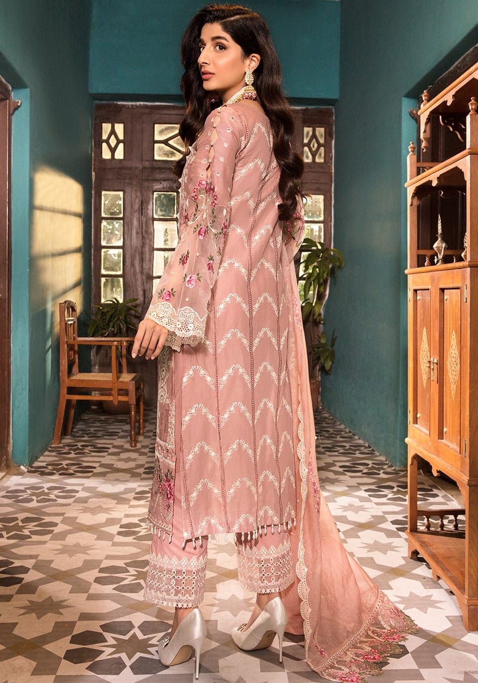 ELF Embroidered Tea Pink Luxury Lawn Dress