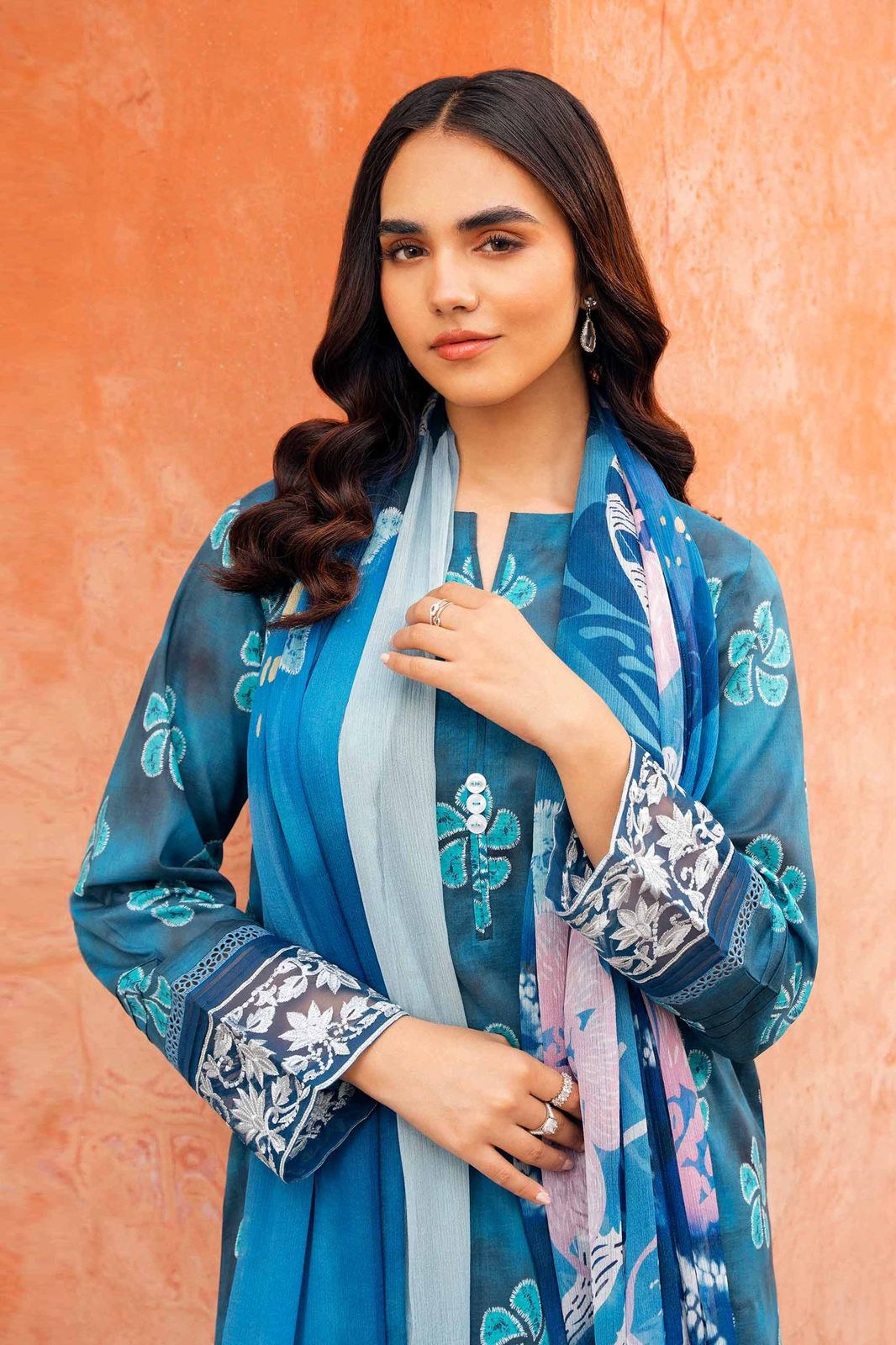 Nishat Zinc Luxury Lawn Dress