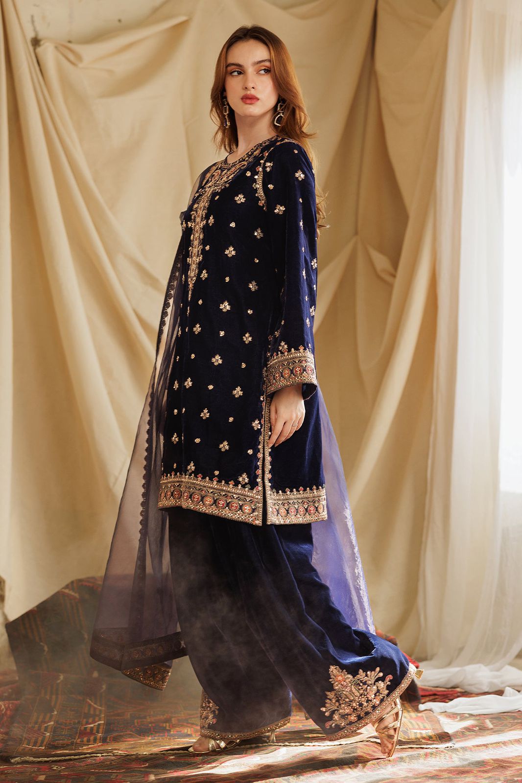 CHZ Embroidered Navy Blue Luxury Velvet Dress