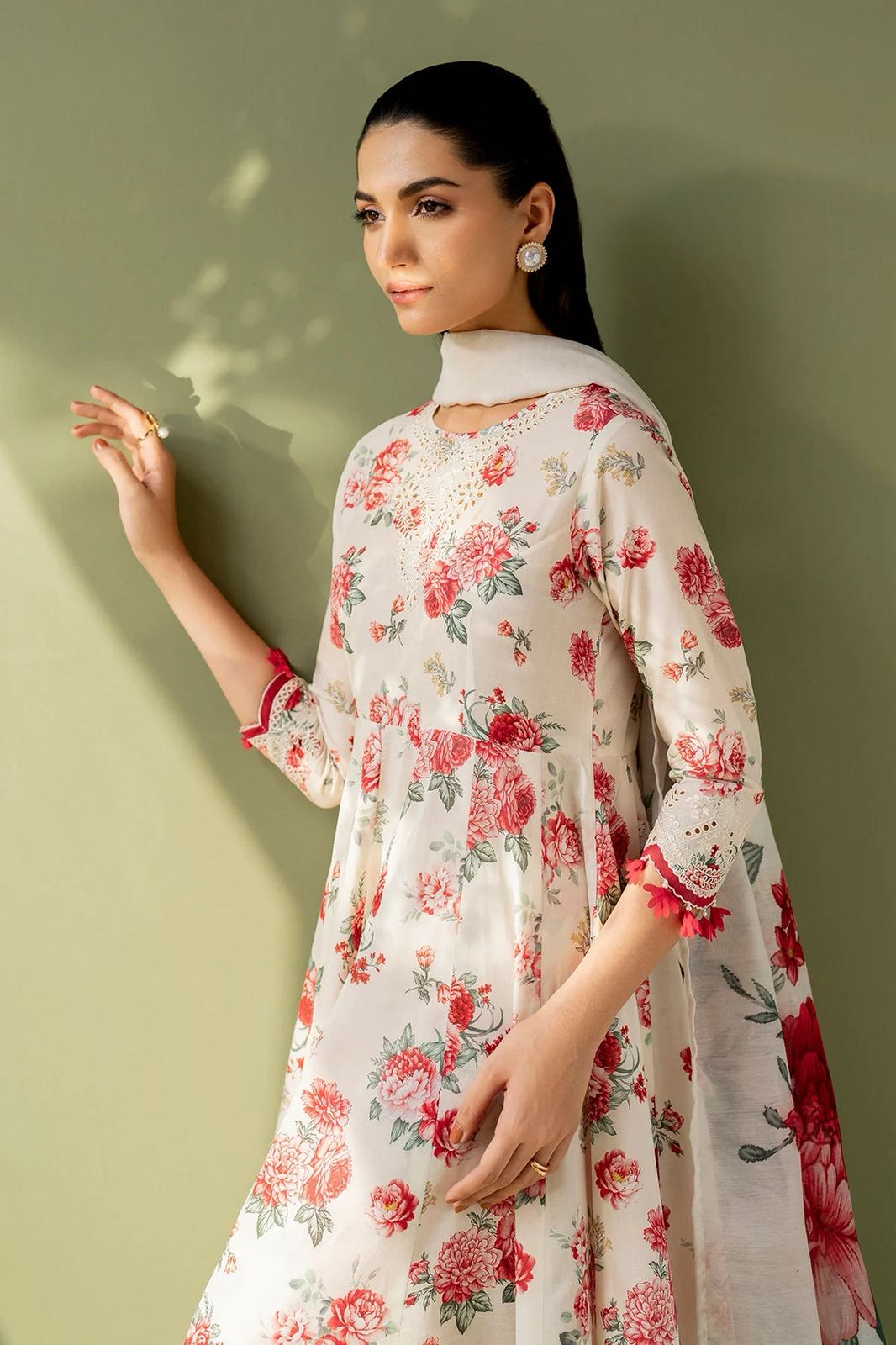 BRQ Embroidered Tea Pink Luxury Linen Dress