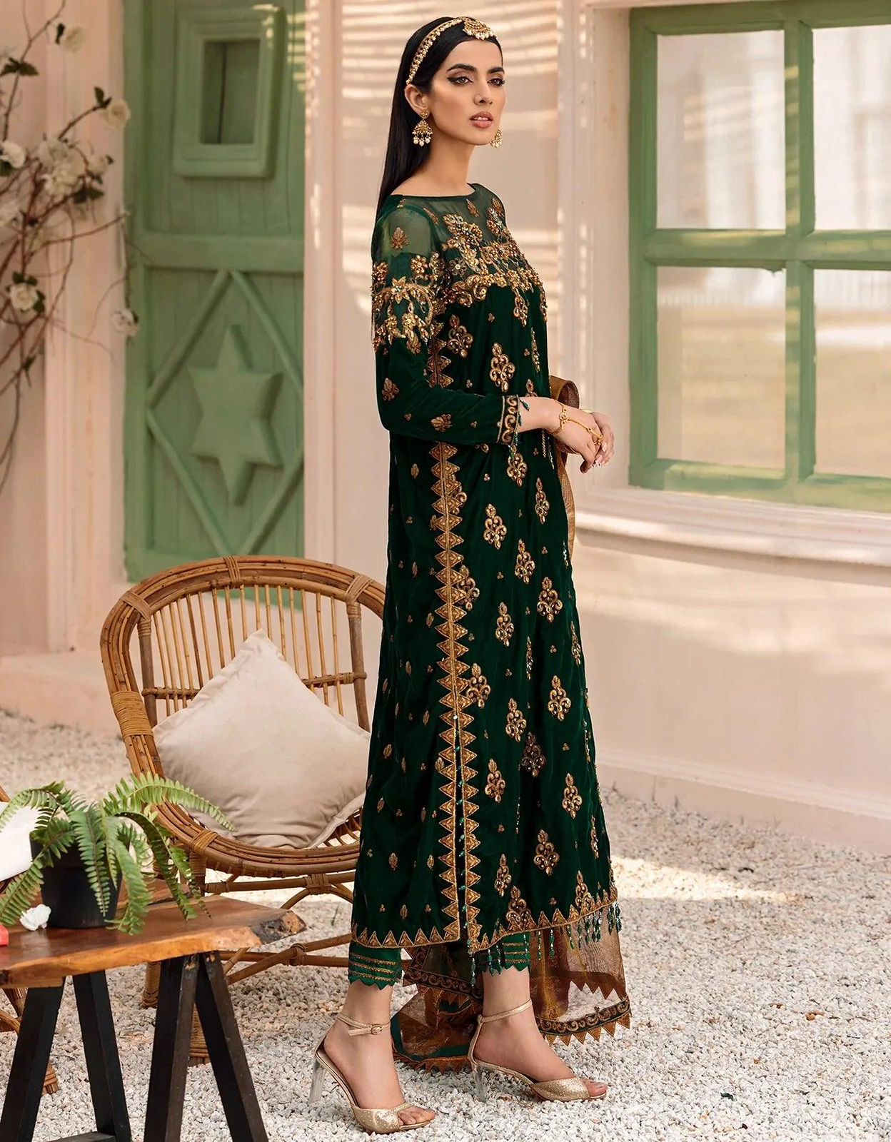 EA Embroidered Dark Green Luxury Velvet Dress